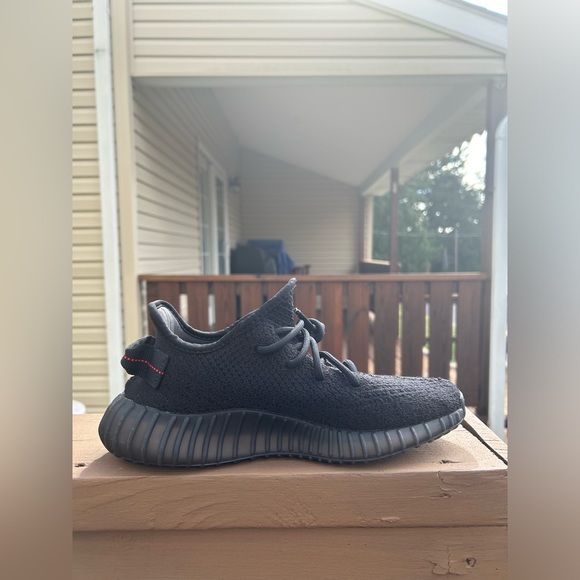 Adidas Yeezy Boost 350 - Picture 9 of 11